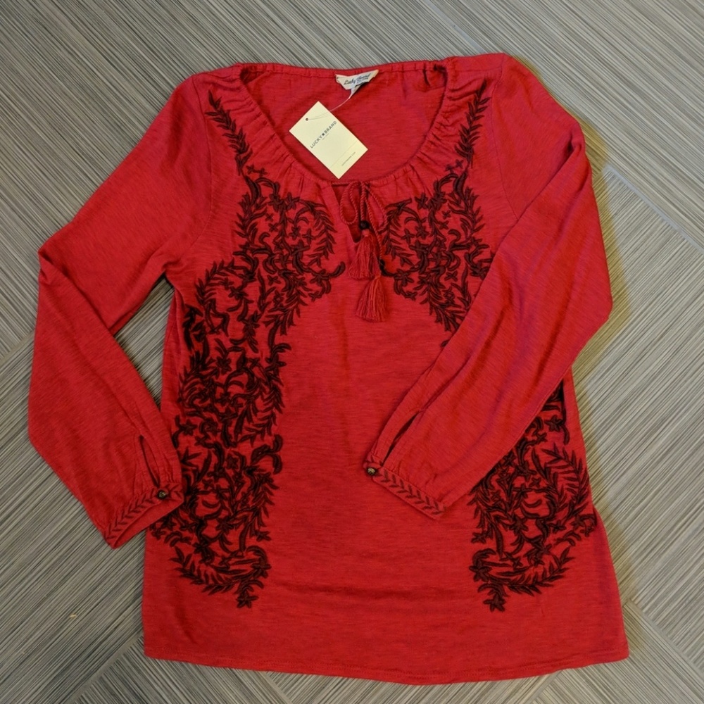 Lucky Brand red long sleeve knit top w/ embroidery